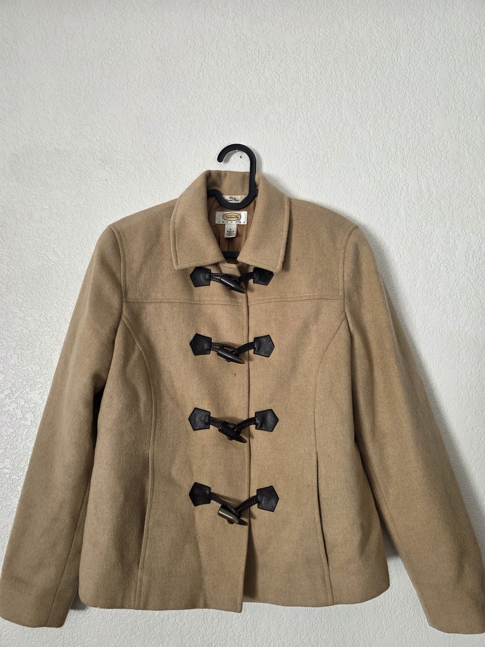 Vitnage Talbots Camel Toggle Wool Pea Coat Made In ITALY